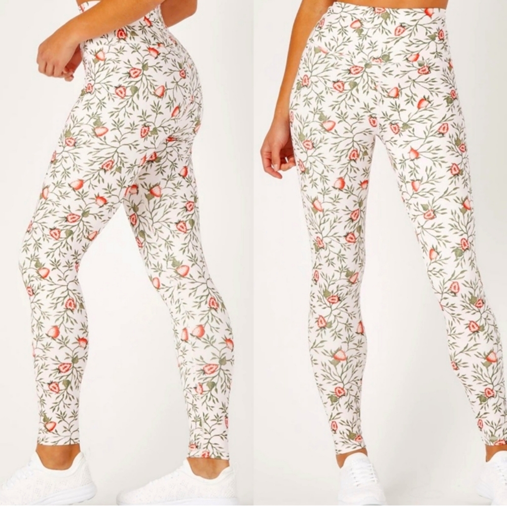 Glyder strawberry print leggings, size XS